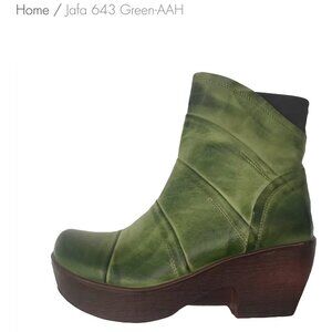 ISO!!! Jafa boots in Size 41 ANY COLOR style 643, 740 or 671